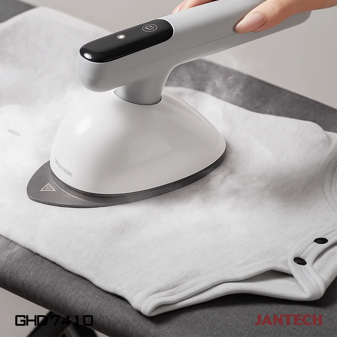 خرید و قیمت اتو بخارگر دستی مخزن دار ژانومه مدل GHD7410  (سیستم بخار دو مرحله ای)