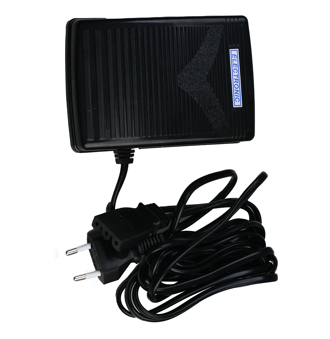 خرید و قیمت چرخ خیاطی جانتک مدل S1040
